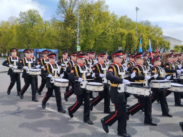 Новые фонды Ульяновского суворовского училища построили за восемь месяцев